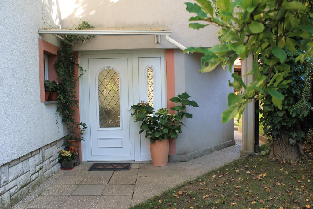 Rooms Jurca Postojna Exterior foto